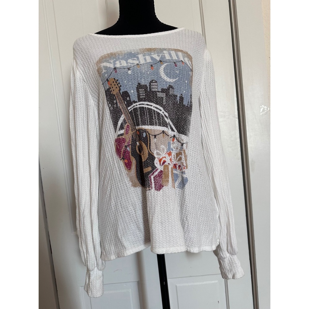 Cato Nashville Graphic Waffle Knit Long Sleeve Top White Womens Medium